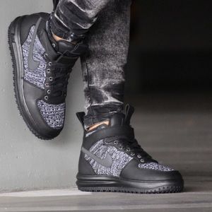 nike lf1 flyknit workboot